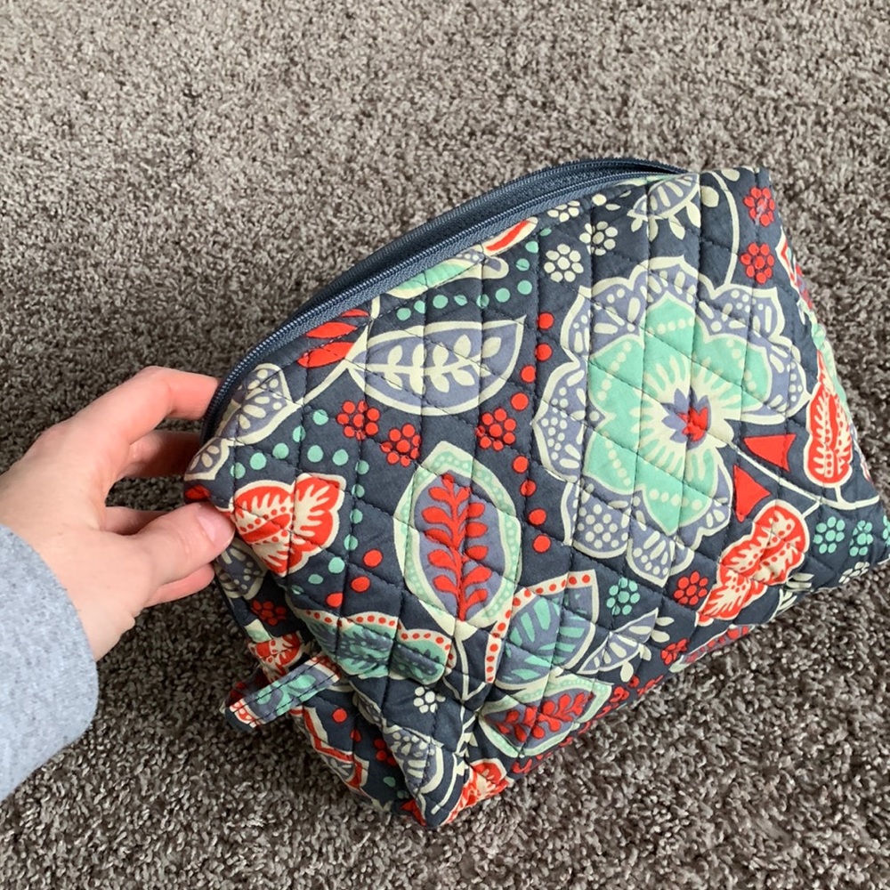 Vera Bradley cosmetic bag